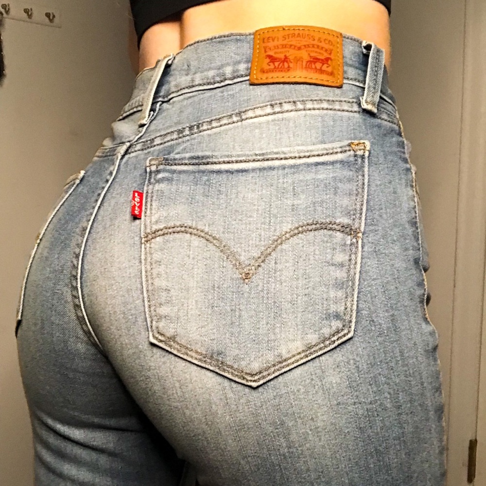 710 LEVI WOMENS SKINNY JEANS